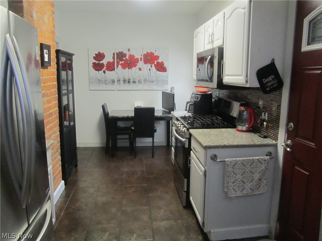 2504 Euclid Heights Boulevard Cleveland Heights OH 44106