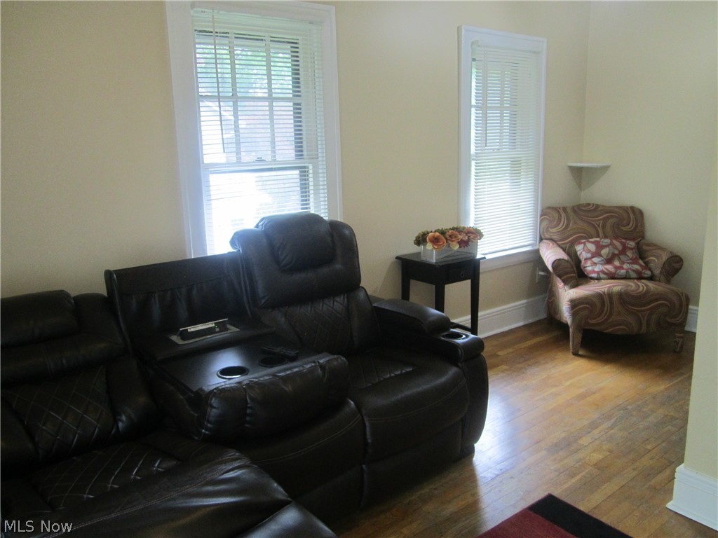 2504 Euclid Heights Boulevard Cleveland Heights OH 44106