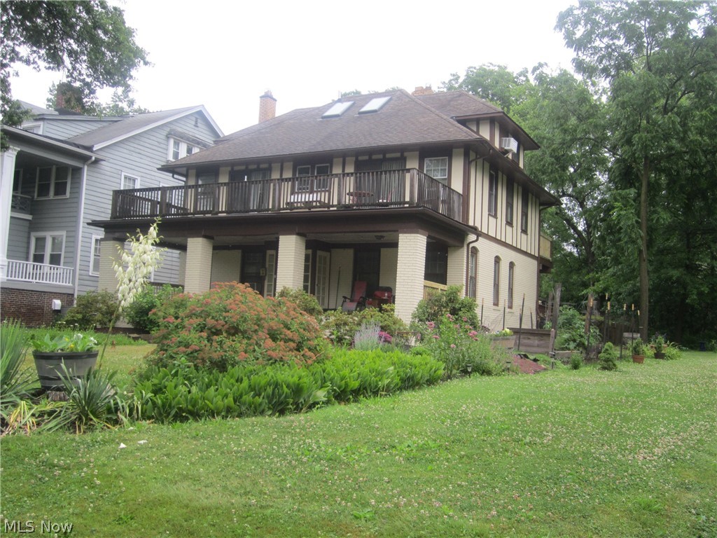 2504 Euclid Heights Boulevard Cleveland Heights OH 44106