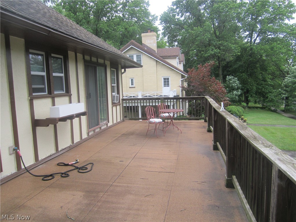 2504 Euclid Heights Boulevard Cleveland Heights OH 44106