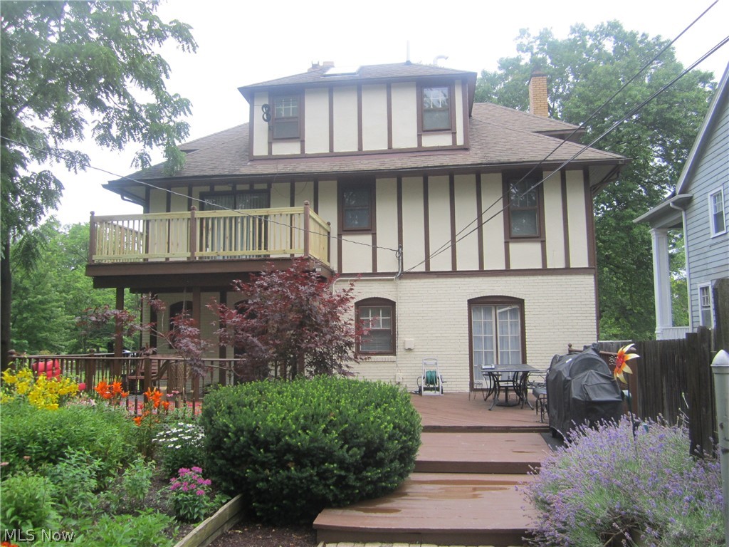 2504 Euclid Heights Boulevard Cleveland Heights OH 44106