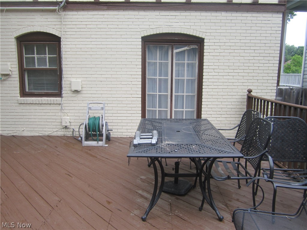2504 Euclid Heights Boulevard Cleveland Heights OH 44106