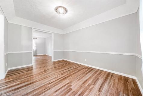 930 Essex Lane Medina OH 44256