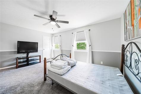 930 Essex Lane Medina OH 44256