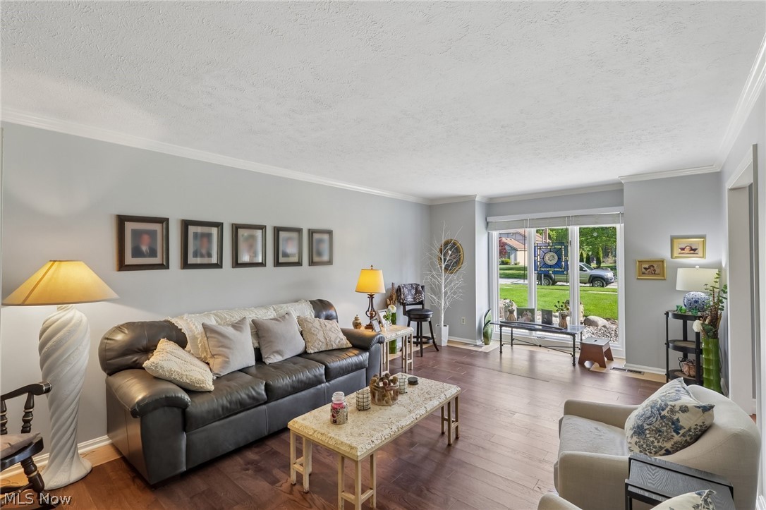25895 Woodpath Trail Westlake OH 44145