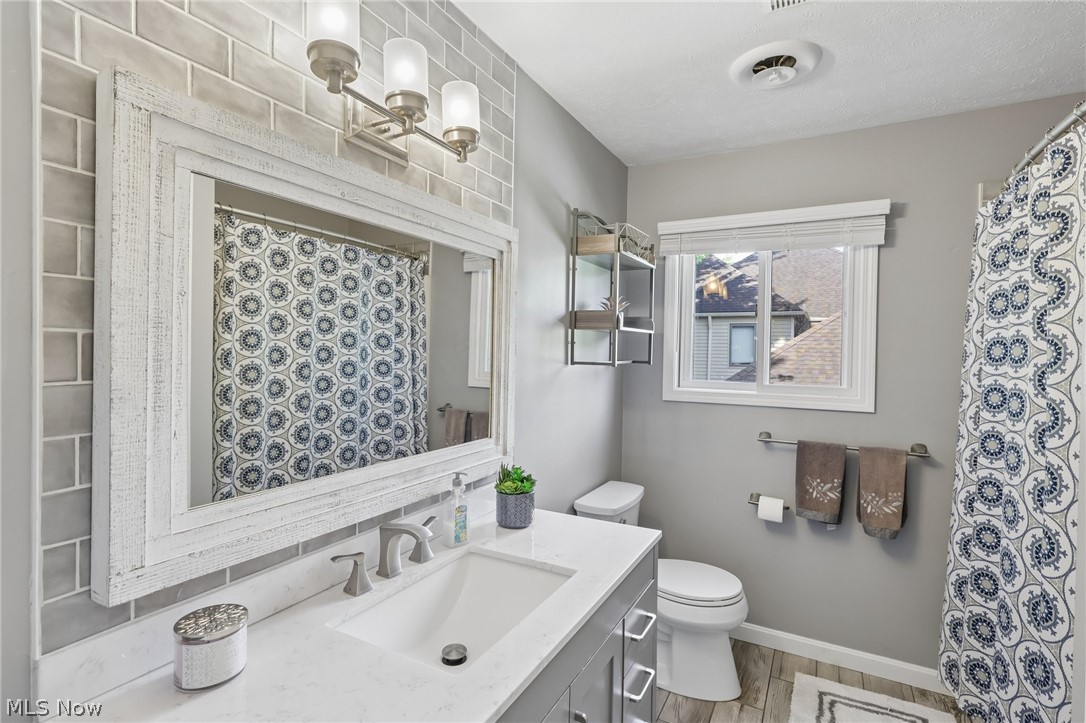25895 Woodpath Trail Westlake OH 44145