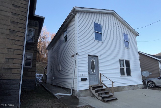 1135 Sharon Avenue Zanesville OH 43701
