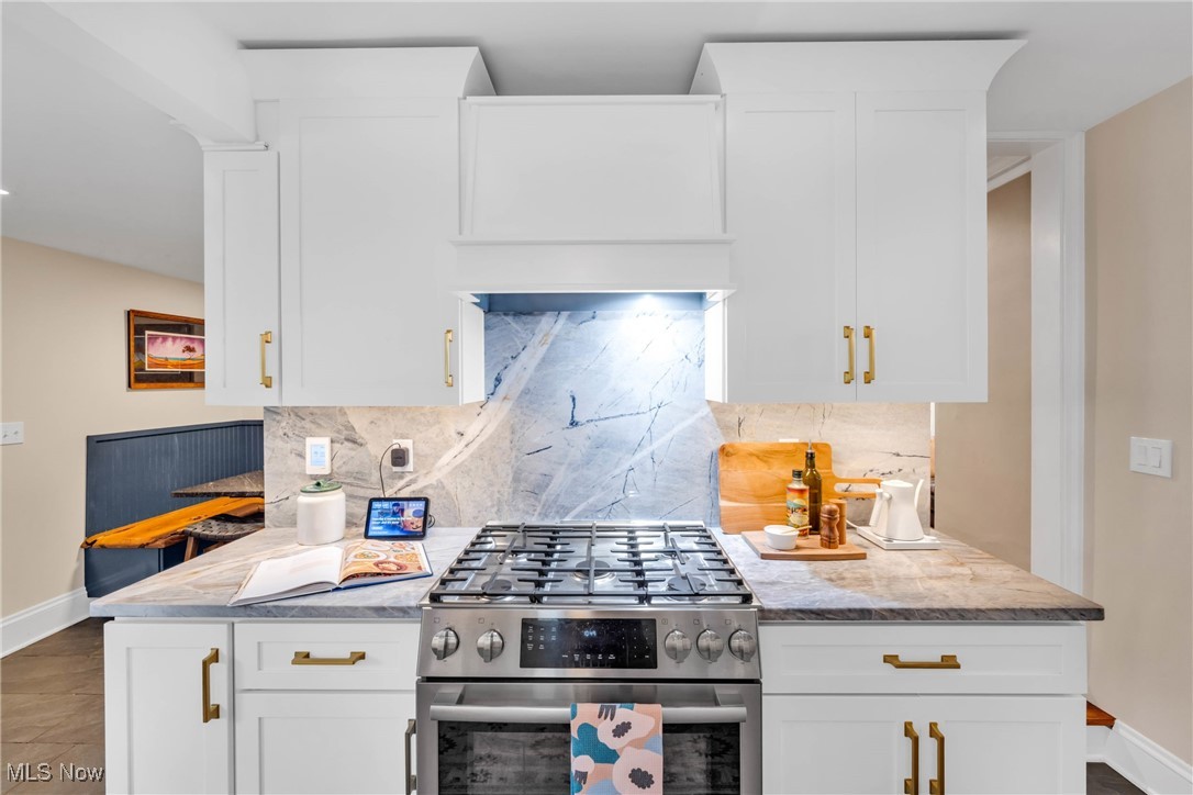 19665 Roslyn Drive Rocky River OH 44116