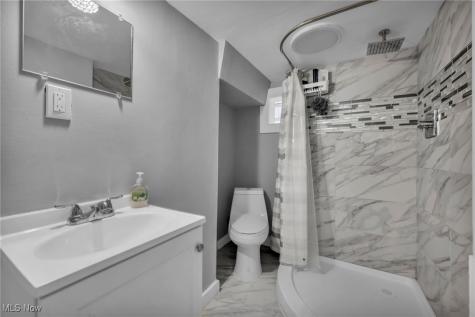 3302 Tullamore Road Cleveland Heights OH 44118