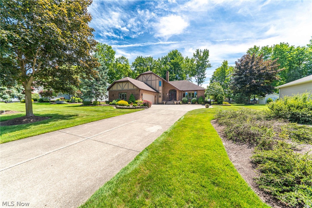 6276 Coldstream Highland Heights OH 44143