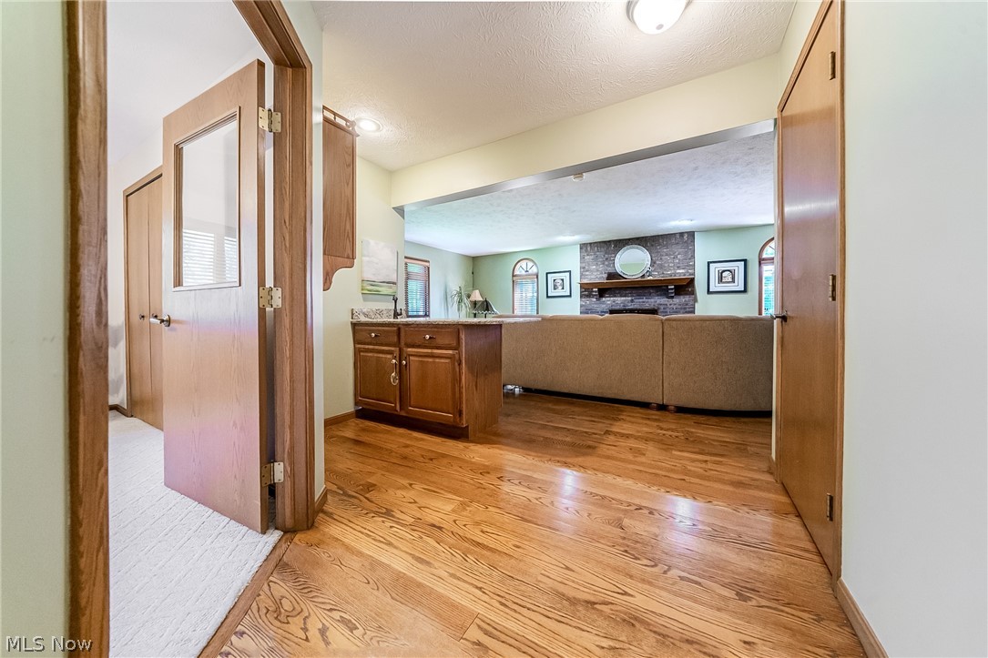 6276 Coldstream Highland Heights OH 44143