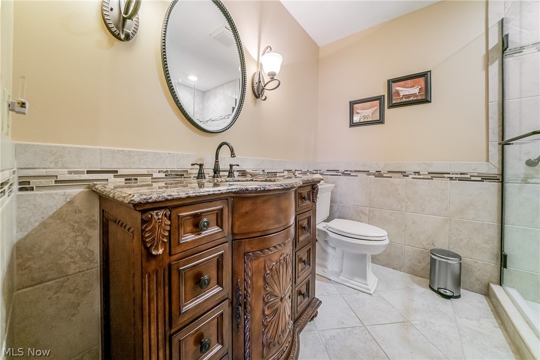 6276 Coldstream Highland Heights OH 44143