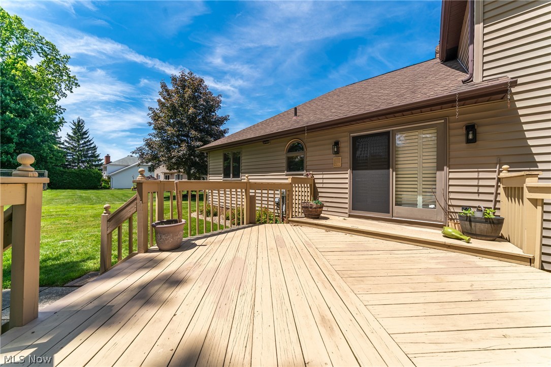 6276 Coldstream Highland Heights OH 44143