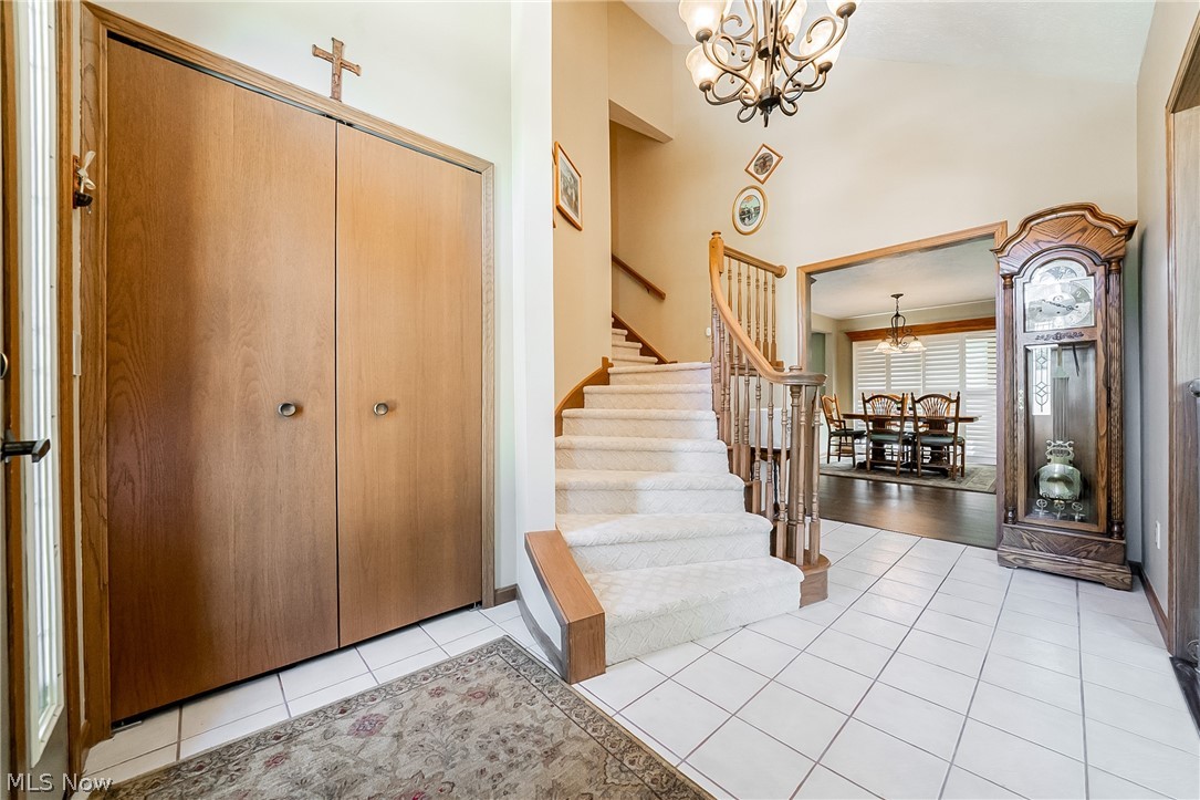 6276 Coldstream Highland Heights OH 44143