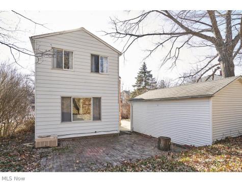 3645 Meadowbrook Boulevard University Heights OH 44118