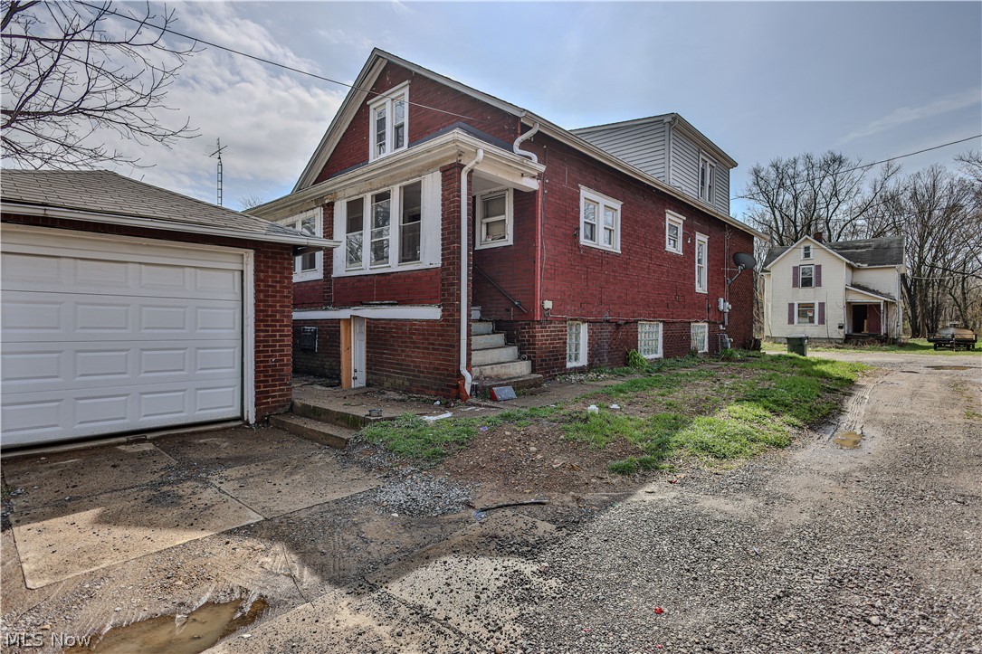 22862 Norman Avenue Alliance OH 44601