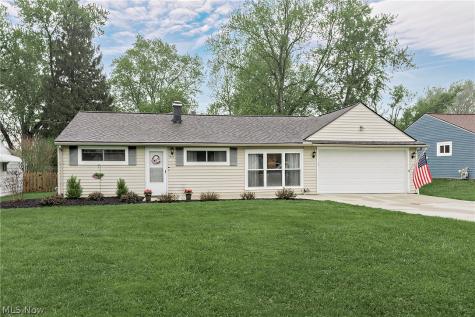 1924 Westwood Drive Twinsburg OH 44087