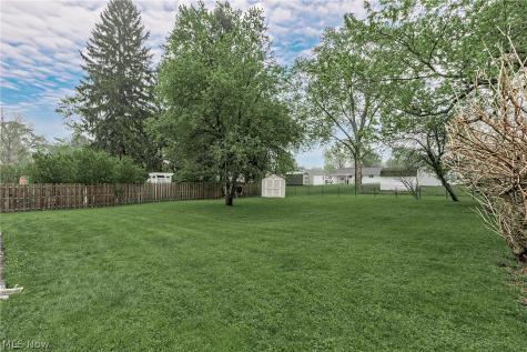 1924 Westwood Drive Twinsburg OH 44087