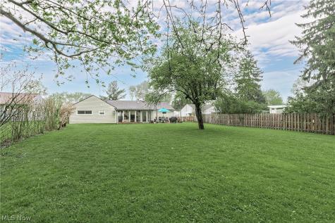 1924 Westwood Drive Twinsburg OH 44087