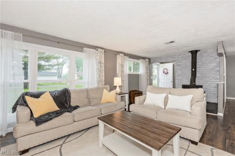 1924 Westwood Drive Twinsburg OH 44087