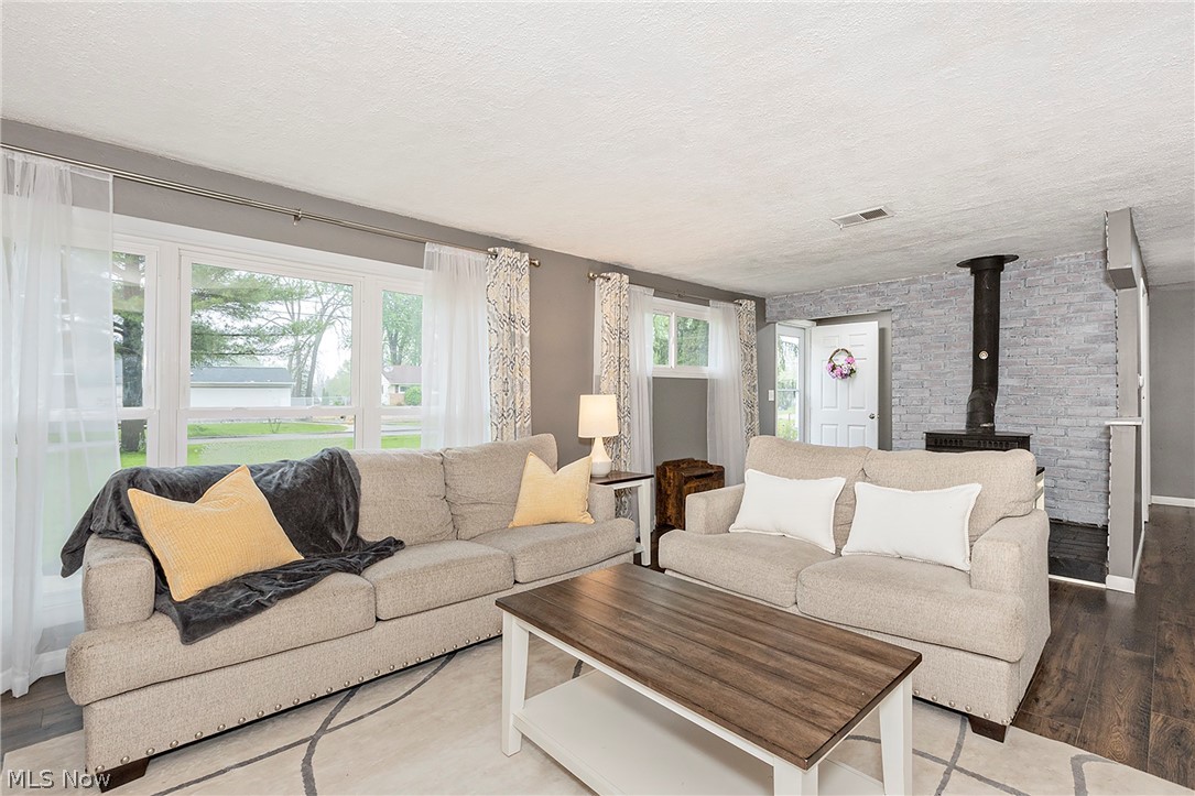 1924 Westwood Drive Twinsburg OH 44087