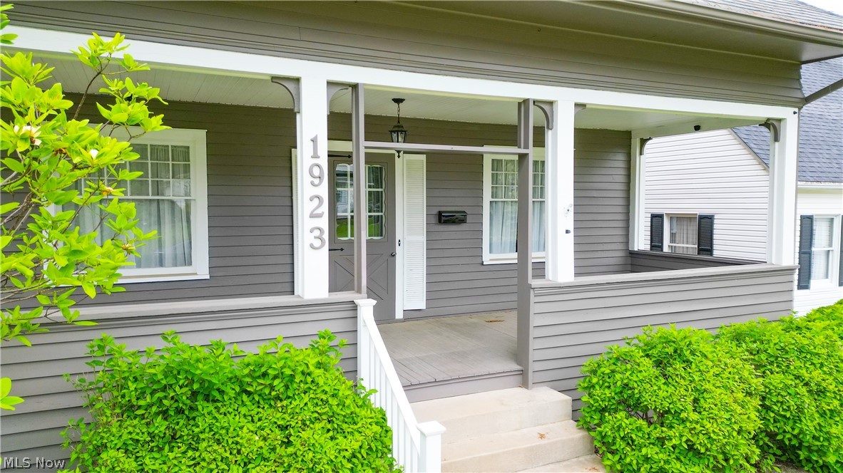 1923 Norwood Boulevard Zanesville OH 43701