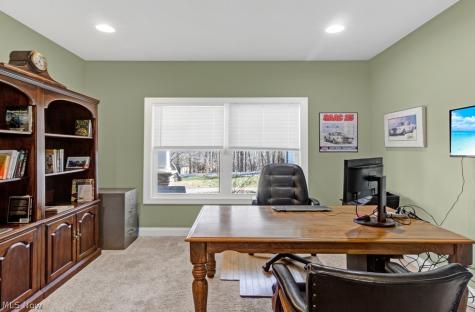 15 Ontario Trail Malvern OH 44644