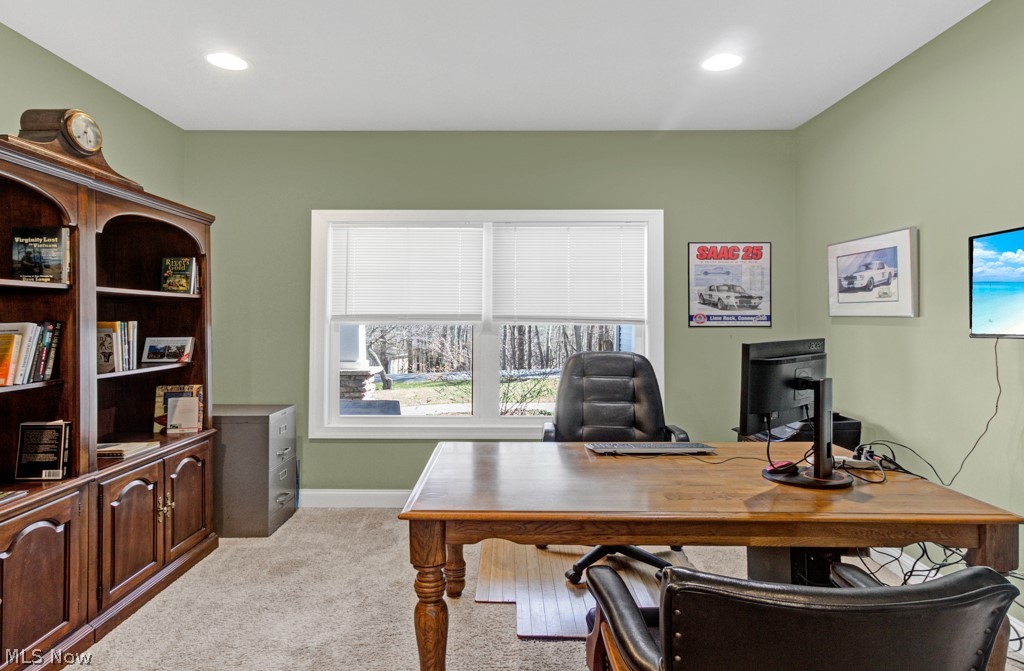 15 Ontario Trail Malvern OH 44644