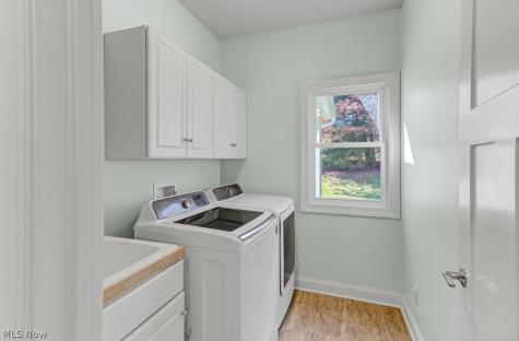 15 Ontario Trail Malvern OH 44644