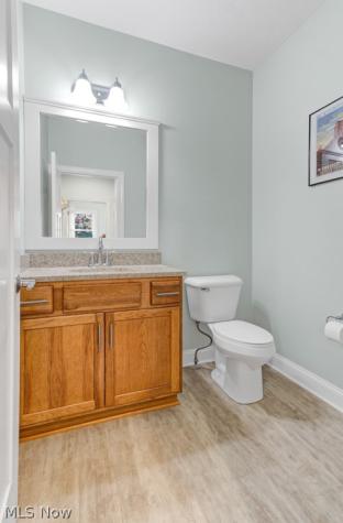 15 Ontario Trail Malvern OH 44644