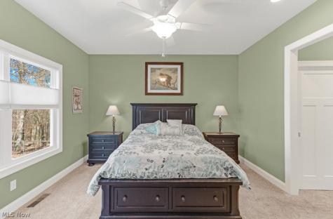 15 Ontario Trail Malvern OH 44644