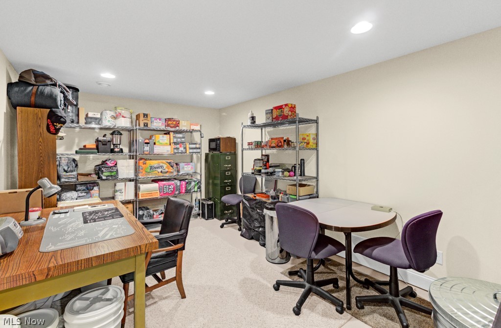 15 Ontario Trail Malvern OH 44644