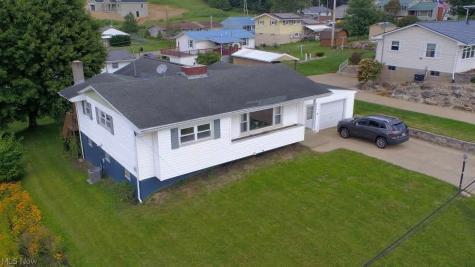 58 Spring Drive Millersburg OH 44654