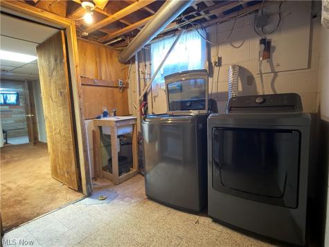 58 Spring Drive Millersburg OH 44654