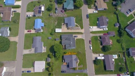 58 Spring Drive Millersburg OH 44654