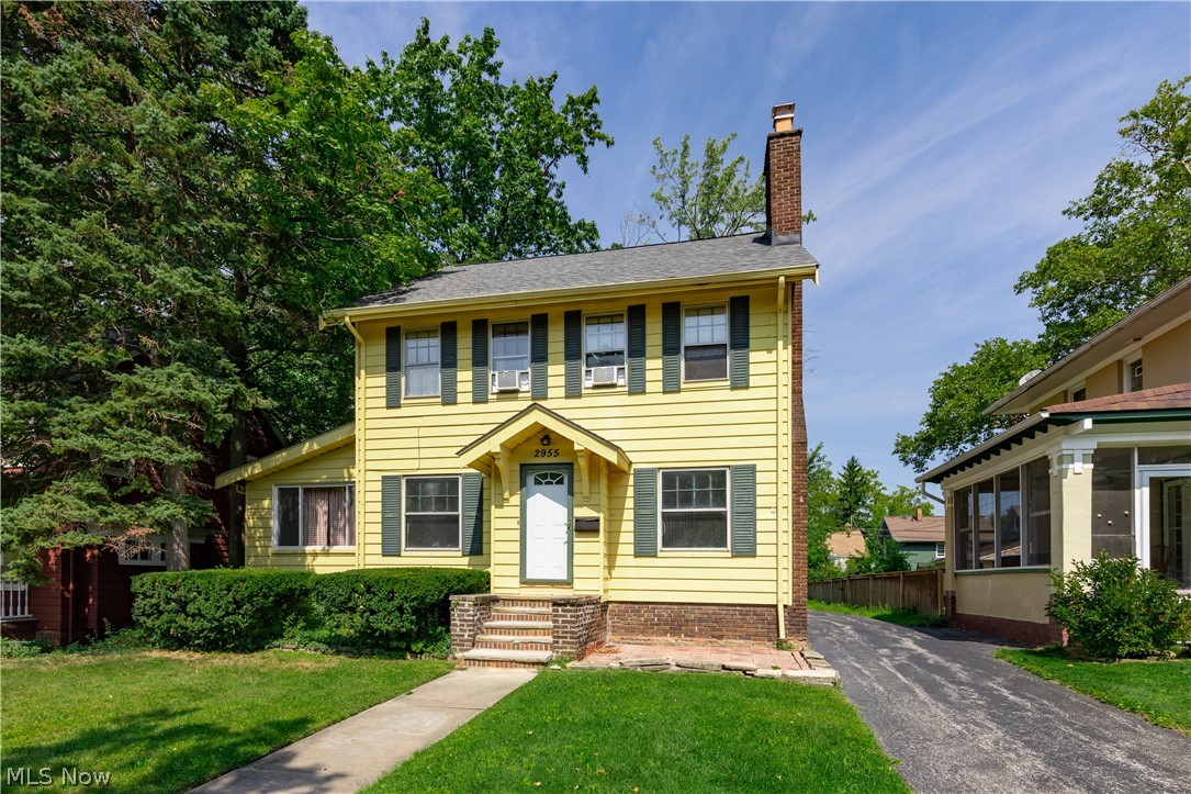 2955 Essex Road Cleveland Heights OH 44118