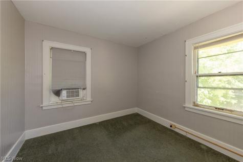 2955 Essex Road Cleveland Heights OH 44118