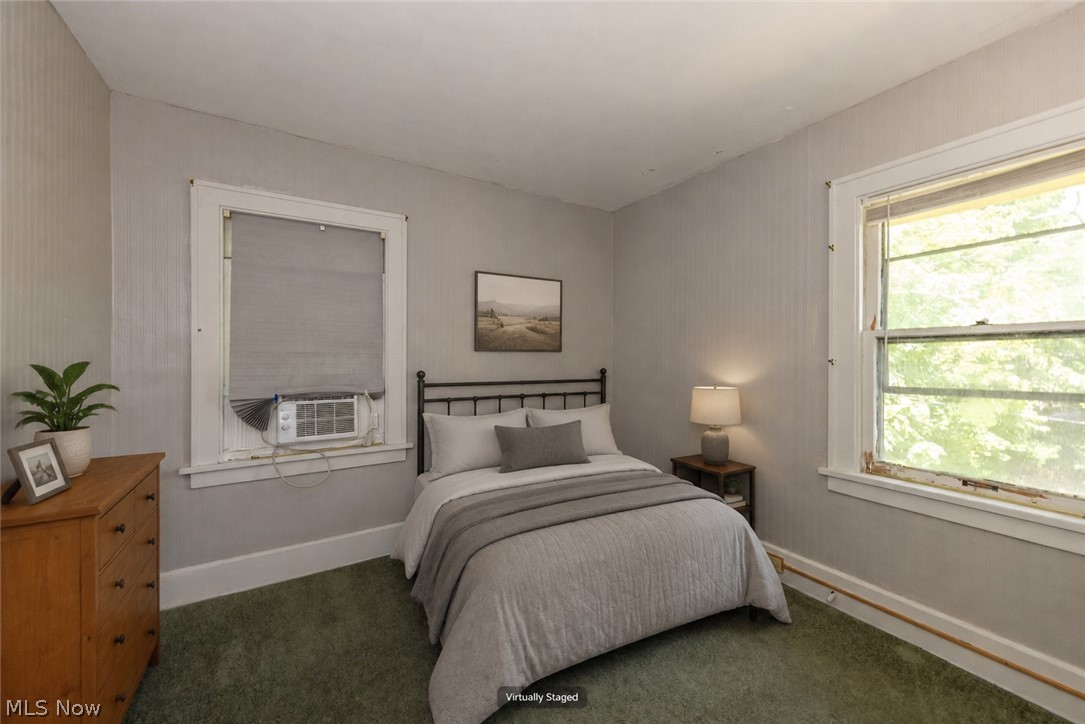 2955 Essex Road Cleveland Heights OH 44118