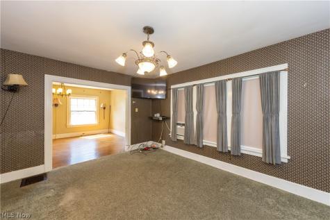 2955 Essex Road Cleveland Heights OH 44118