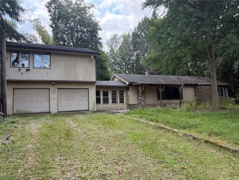 1700 Holly Drive Kent OH 44240