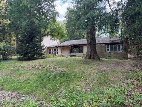 1700 Holly Drive Kent OH 44240