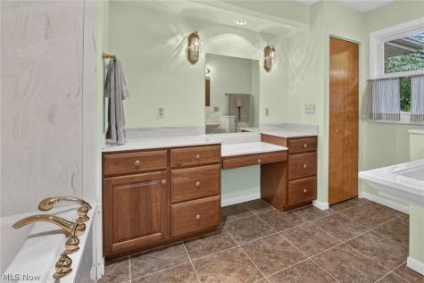 59 Shipherd Circle Oberlin OH 44074