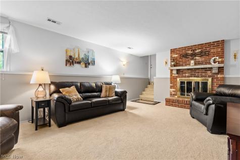2668 Serra Vista Drive Stow OH 44224