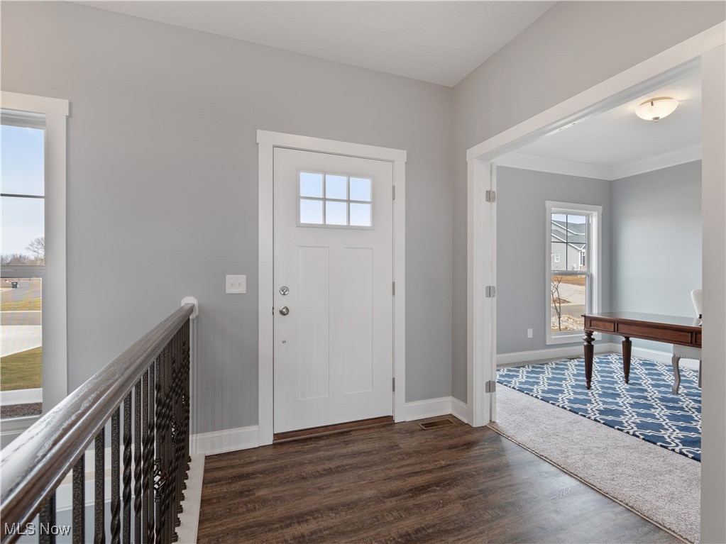 2490 Ledgestone Drive NW Uniontown OH 44685