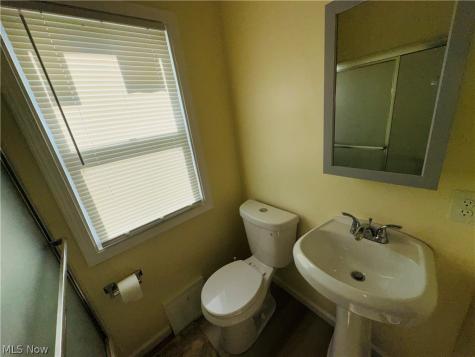 14516 Tabor Avenue Maple Heights OH 44137