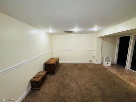 14516 Tabor Avenue Maple Heights OH 44137