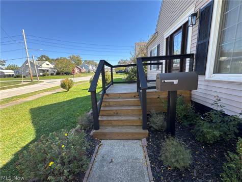 14516 Tabor Avenue Maple Heights OH 44137