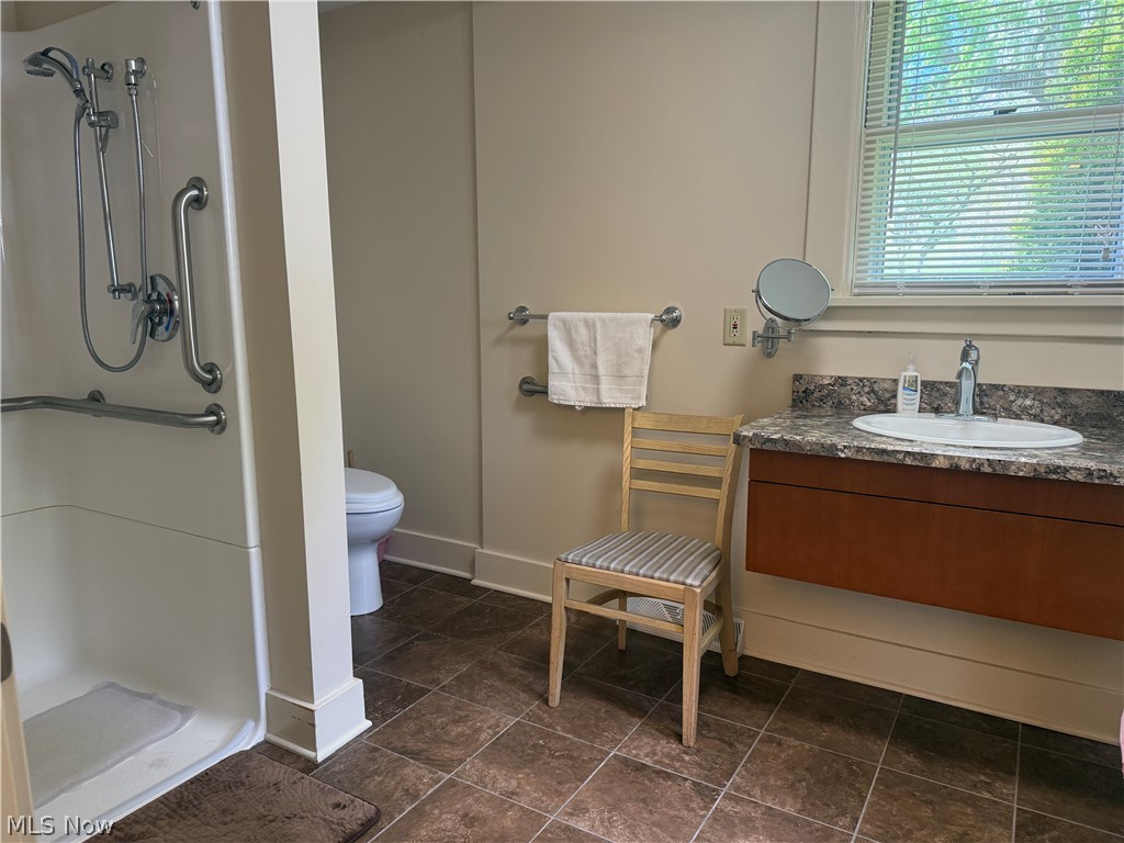 460 Whipple Avenue Campbell OH 44405