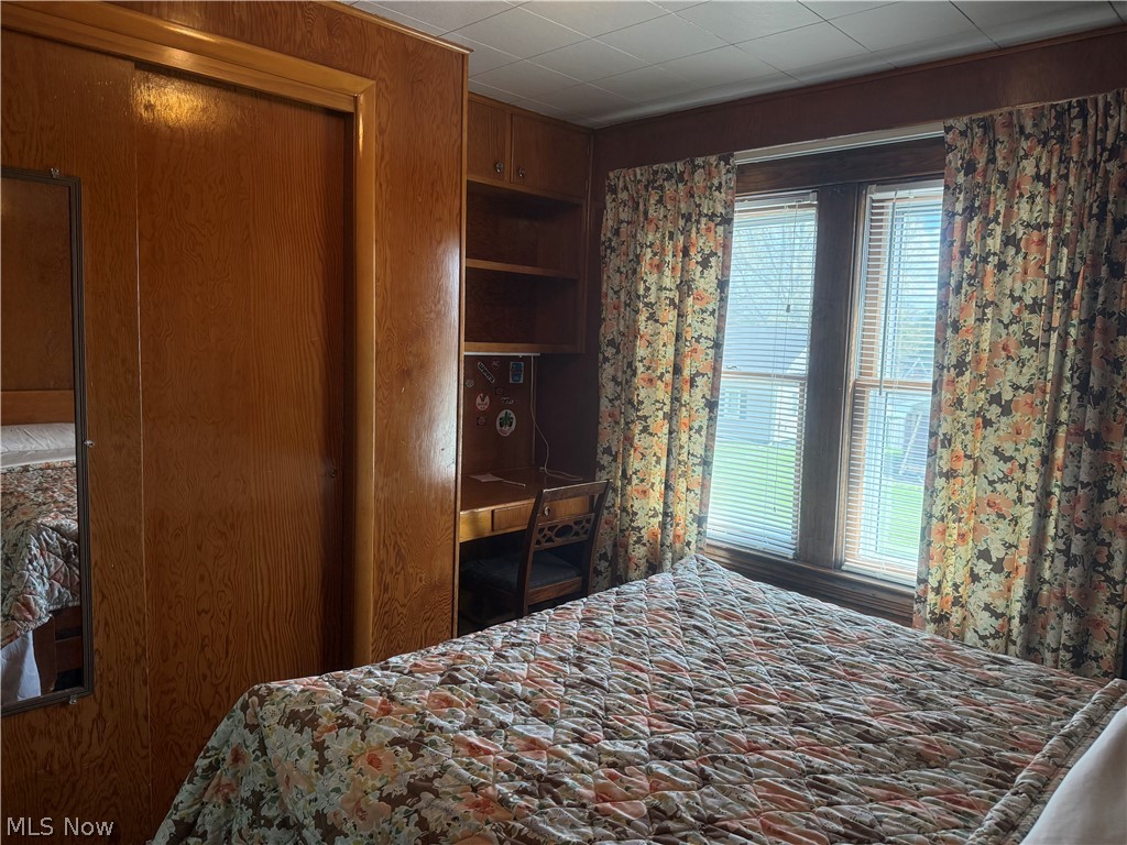 460 Whipple Avenue Campbell OH 44405