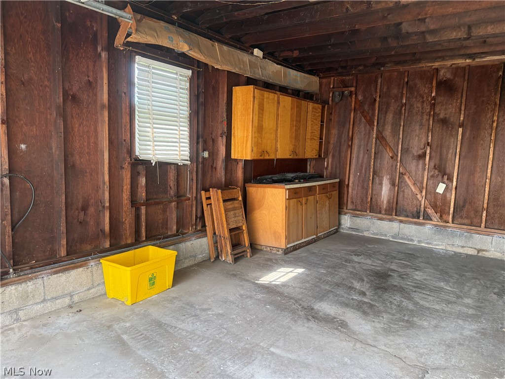 460 Whipple Avenue Campbell OH 44405